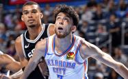 九游体育 -转折点！俄克拉荷马雷霆防线松动，NBA常规赛赛后攻防权衡，底气十足，资深球员宣示担当的简单介绍