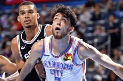九游体育 -转折点！俄克拉荷马雷霆防线松动，NBA常规赛赛后攻防权衡，底气十足，资深球员宣示担当的简单介绍