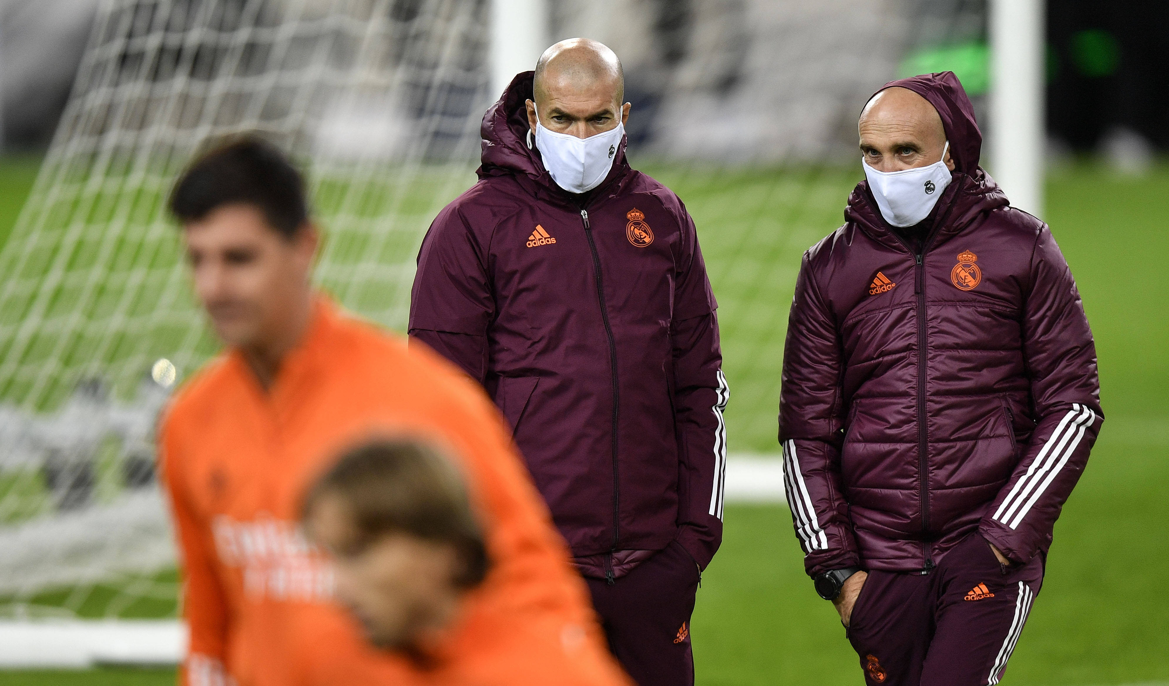  清晨体能课后；托特纳姆状态回暖备战欧冠；球迷炸锅；赛程密集仍需轮换