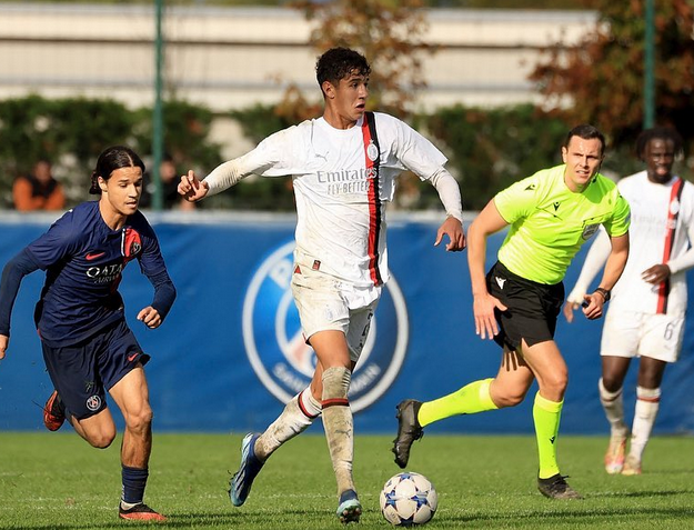  AC米兰迎欧篮联关键赛，赛后战术微调，管理层满意，球探报告显示潜力-九游娱乐