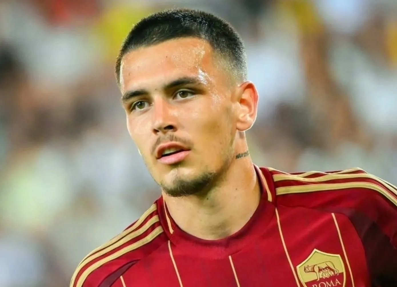 转会期德甲传出新动向，罗马更衣室发声，管理层表态——更衣室稳定，团队化学反应显著的简单介绍-九游娱乐app